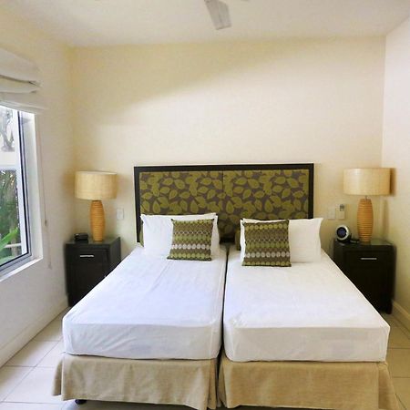 The Beach Club Premium Private Apartments Палм Коув Екстериор снимка