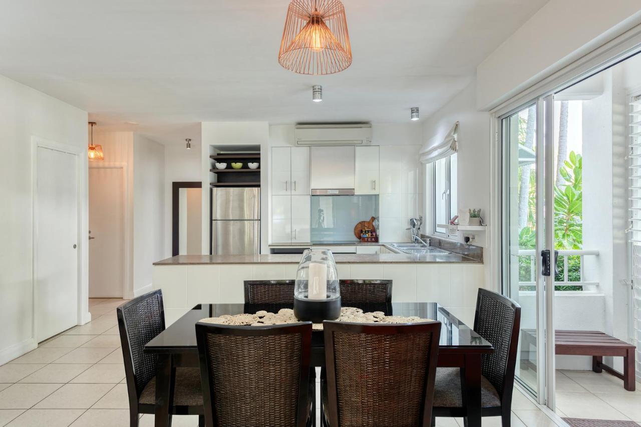 The Beach Club Premium Private Apartments Палм Коув Екстериор снимка