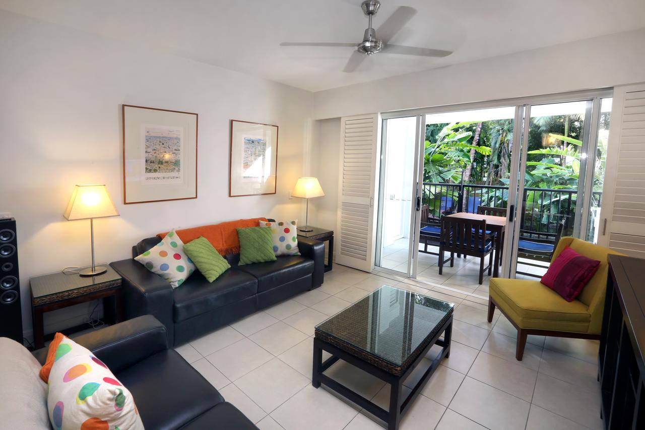 The Beach Club Premium Private Apartments Палм Коув Екстериор снимка