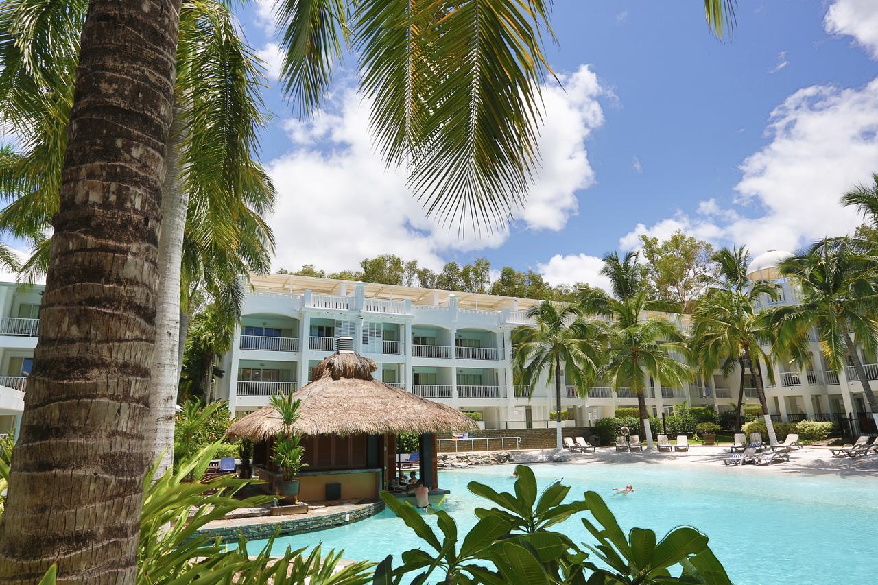 The Beach Club Premium Private Apartments Палм Коув Екстериор снимка