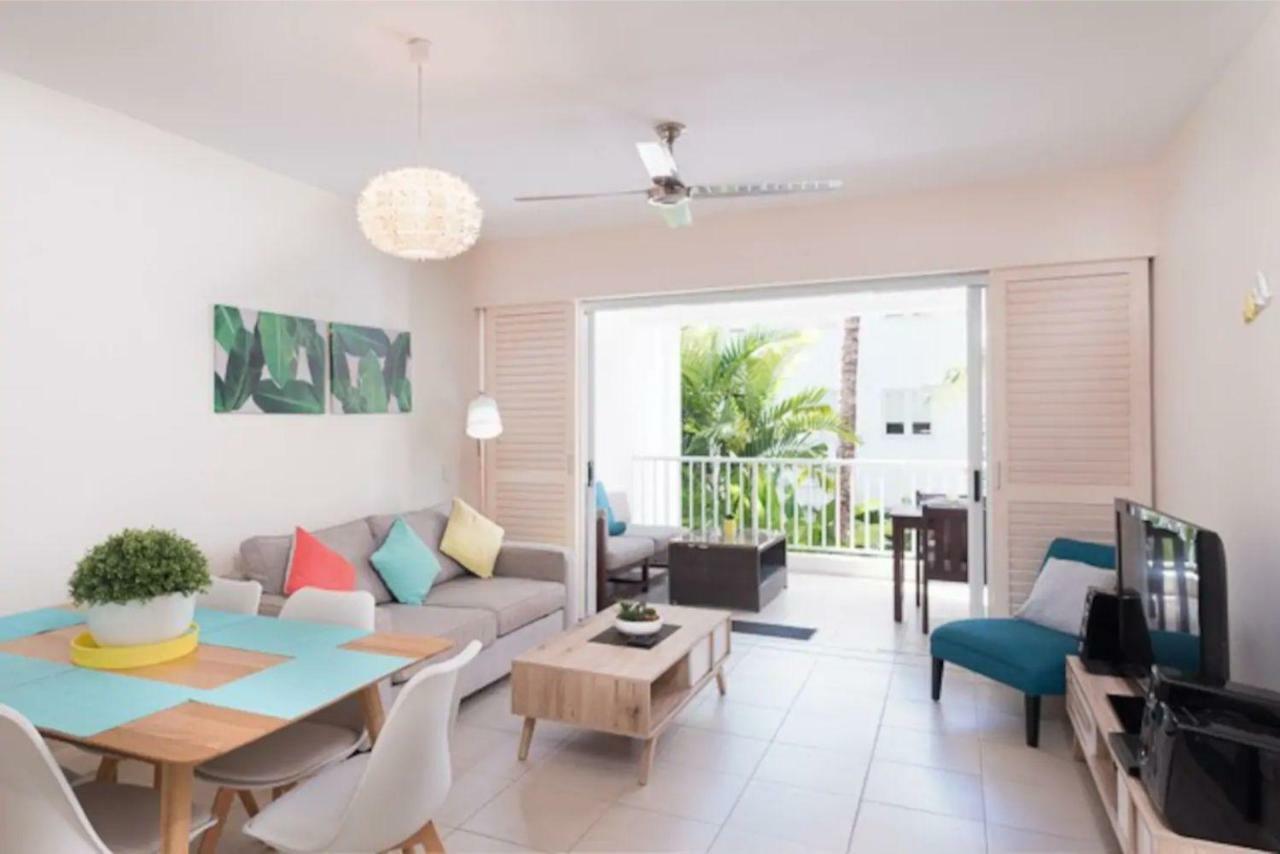 The Beach Club Premium Private Apartments Палм Коув Екстериор снимка